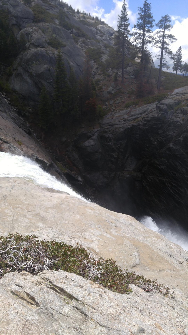 Chilnaulna Falls